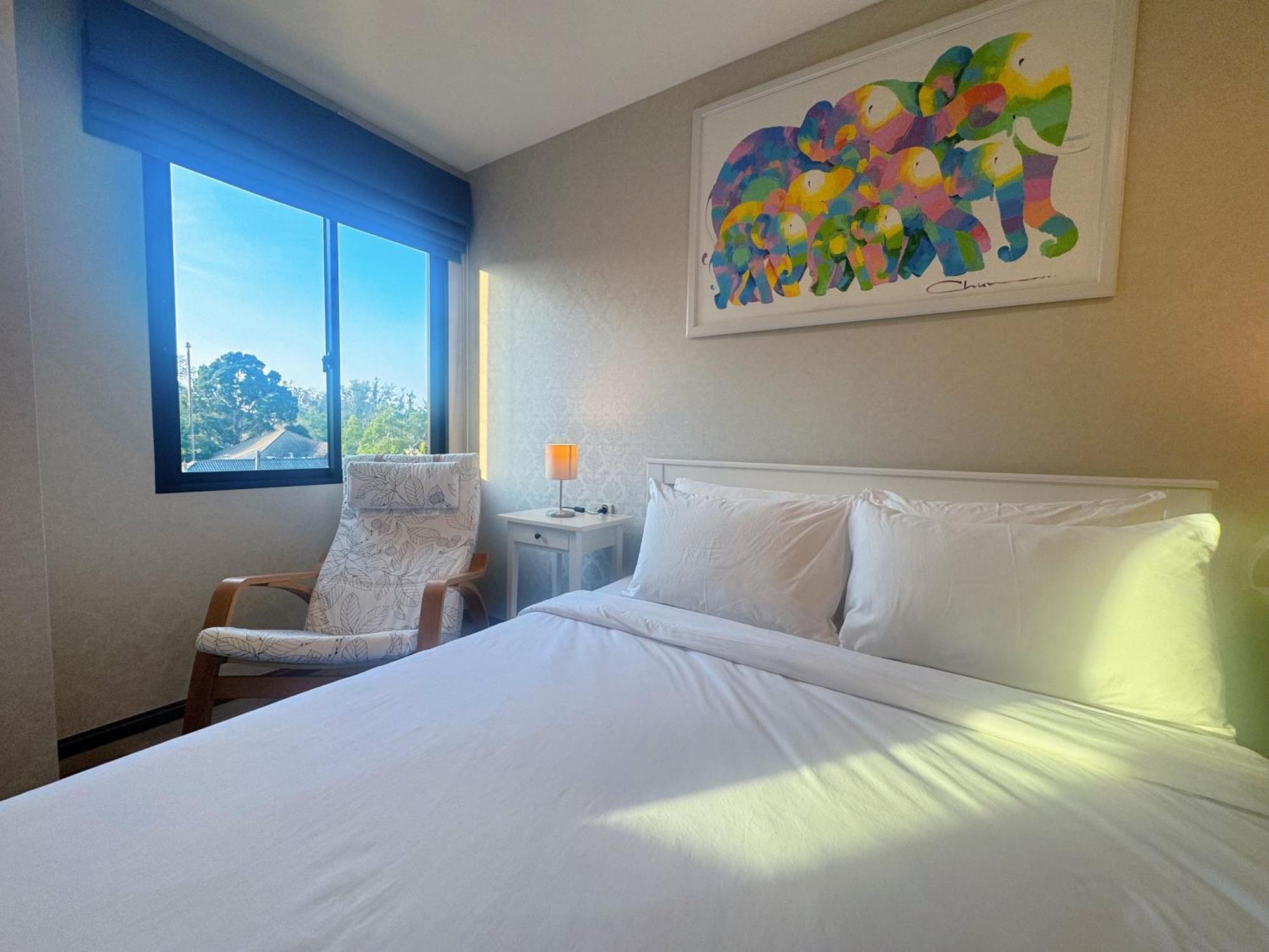 Digital Nomad Home Away With Pool & Gym Nai Yang Beach Extérieur photo