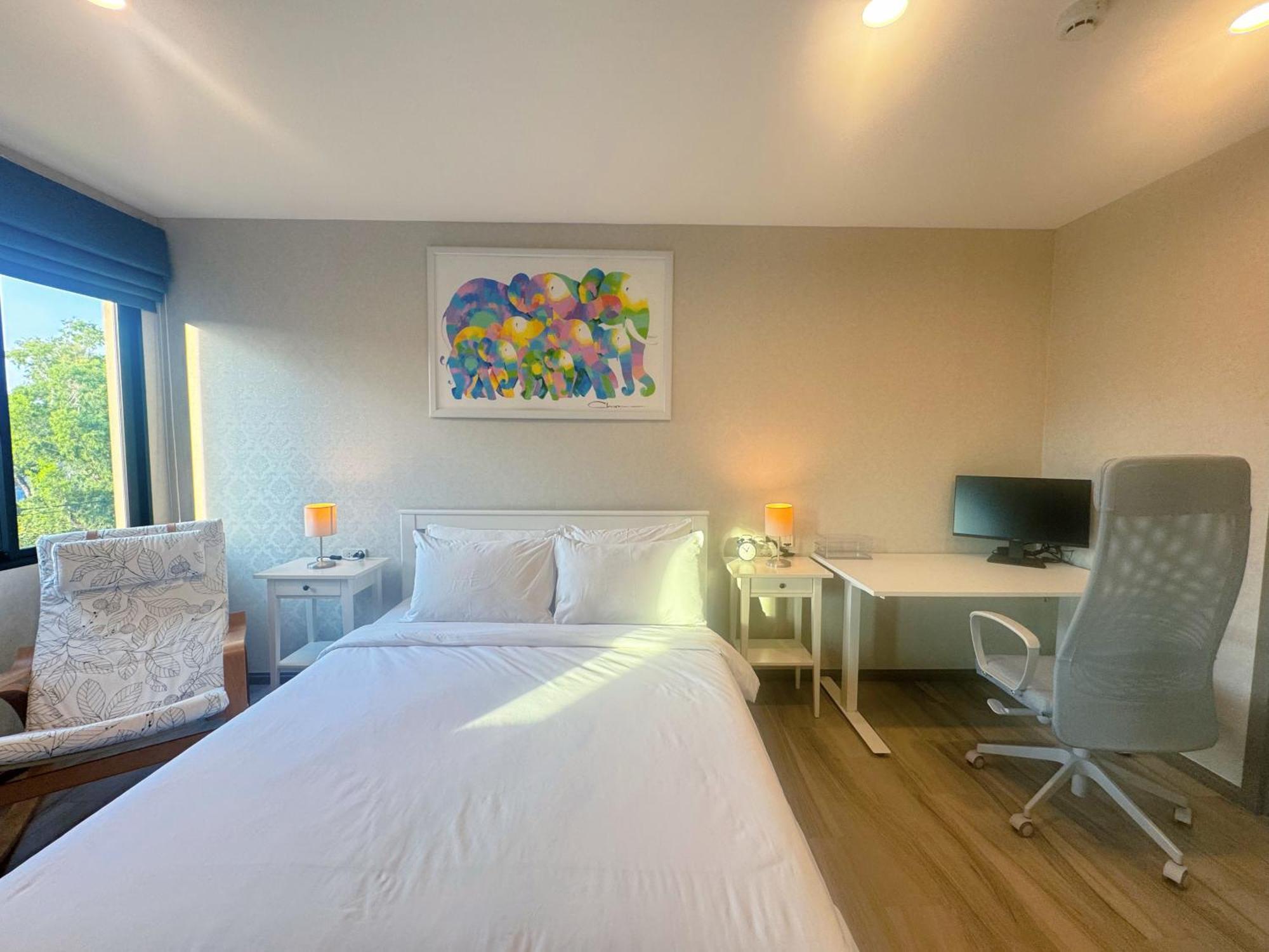 Digital Nomad Home Away With Pool & Gym Nai Yang Beach Extérieur photo