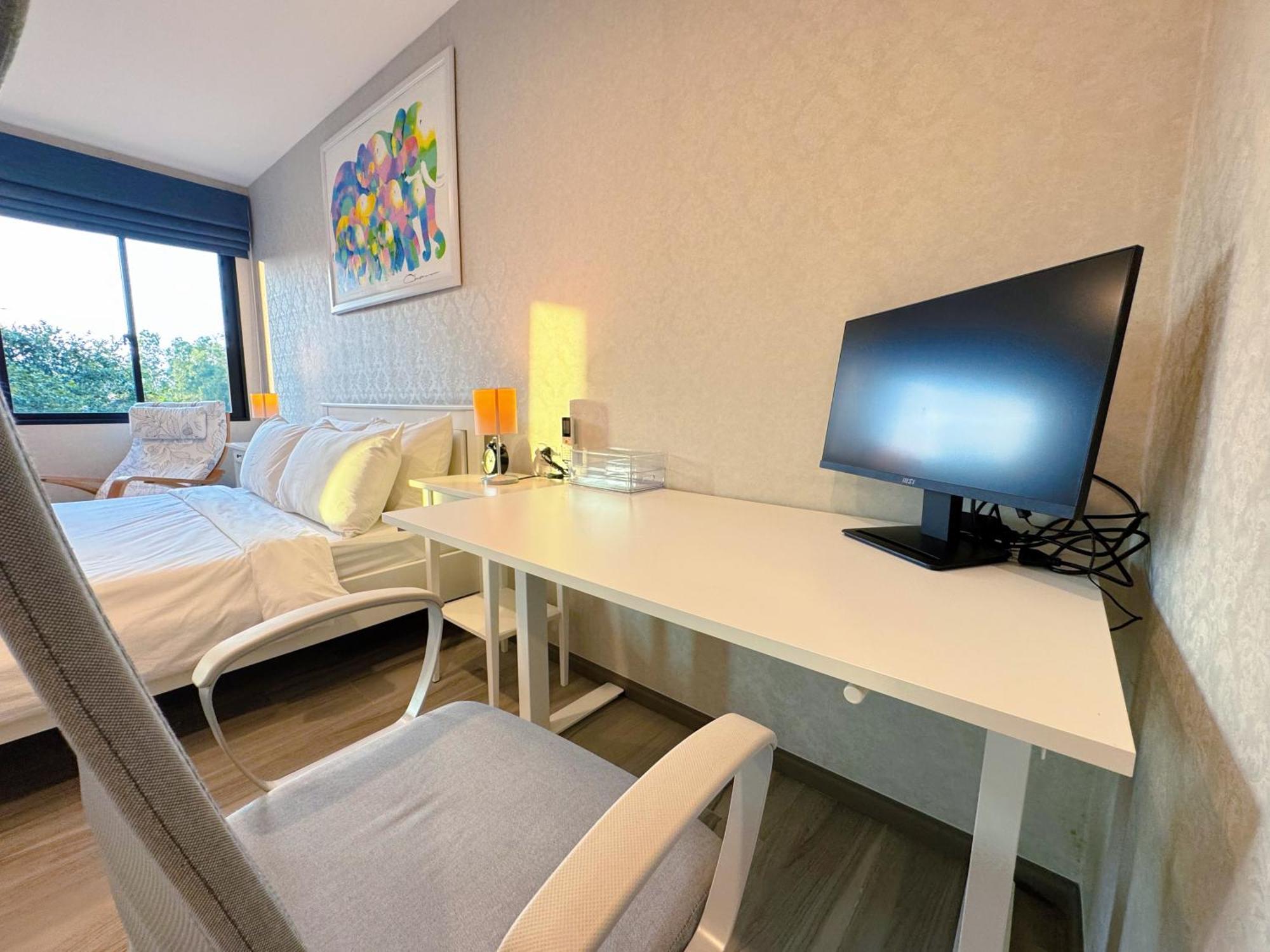 Digital Nomad Home Away With Pool & Gym Nai Yang Beach Extérieur photo