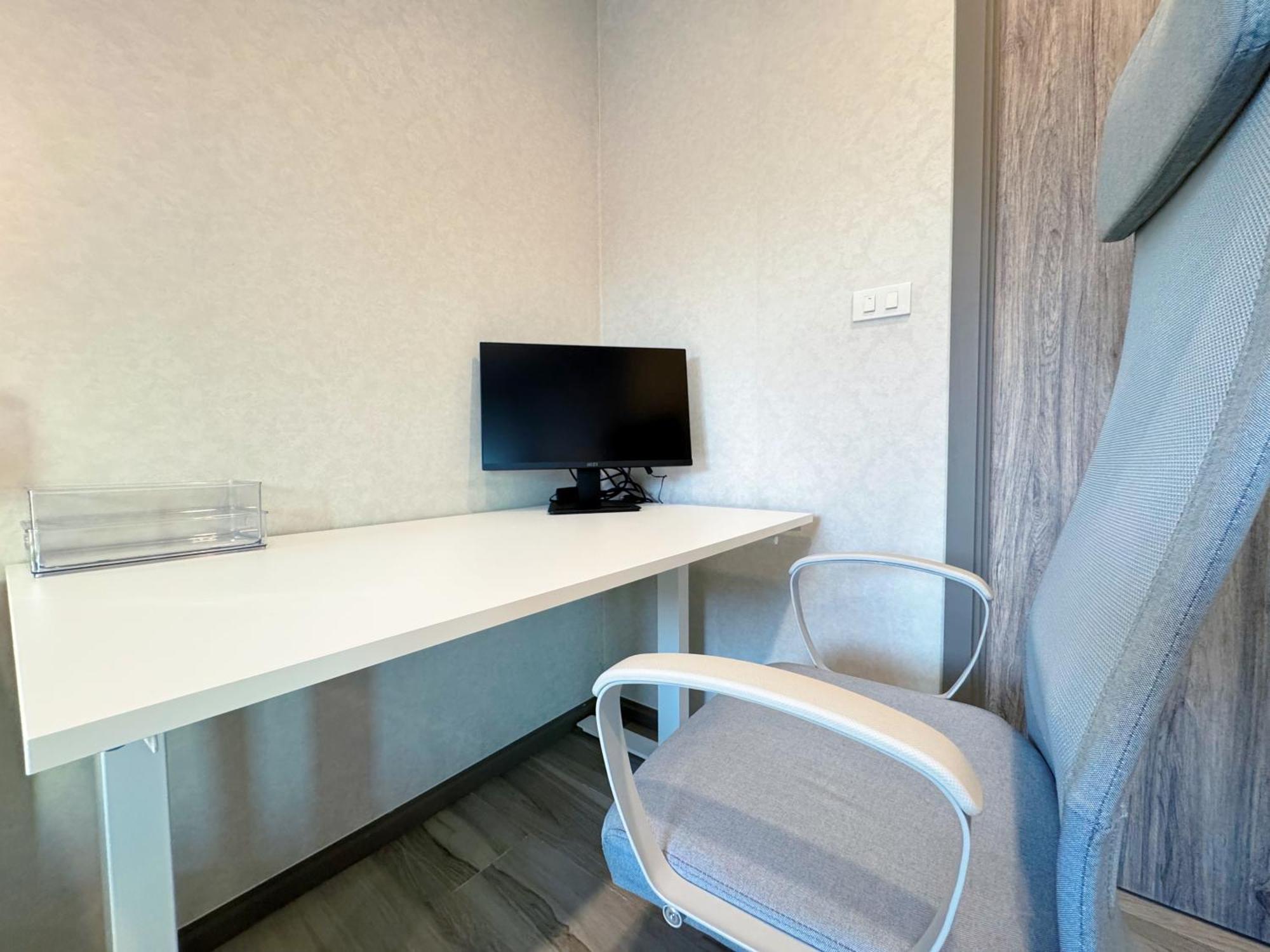 Digital Nomad Home Away With Pool & Gym Nai Yang Beach Extérieur photo